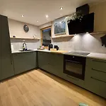 Fuxbau Design-ferienhaus Im Harz Mit Sauna Und Kamin *