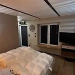 Fuxbau Design-ferienhaus Im Harz Mit Sauna Und Kamin Tatil Evi Thale